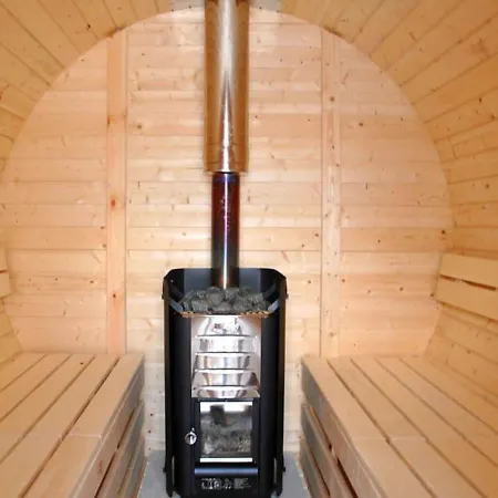 Ferienhaus In Suhl In Der Naehe Des Rennsteigs Hébergement de vacances Suhl