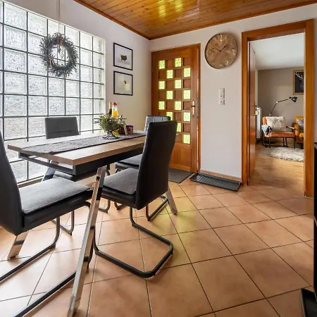 Ferienhaus In Suhl In Der Naehe Des Rennsteigs Hébergement de vacances