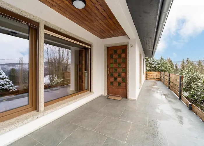 Holiday Home In Suhl Near Rennsteig Trail Ferienhaus *